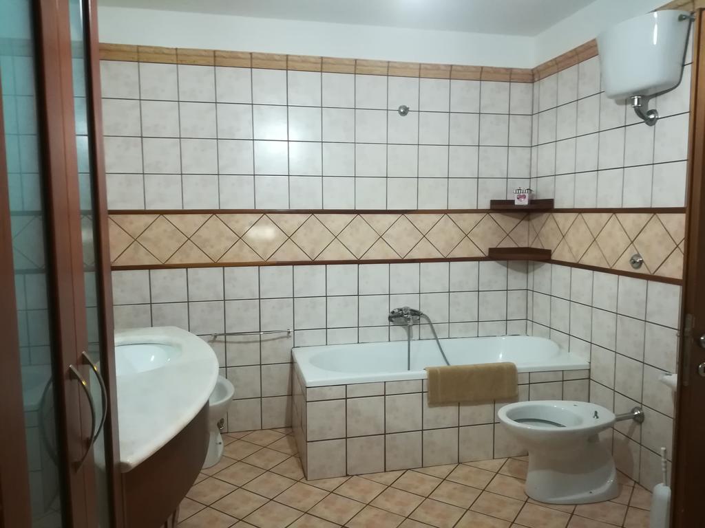 Trilocale La Corte Montaquila المظهر الخارجي الصورة
